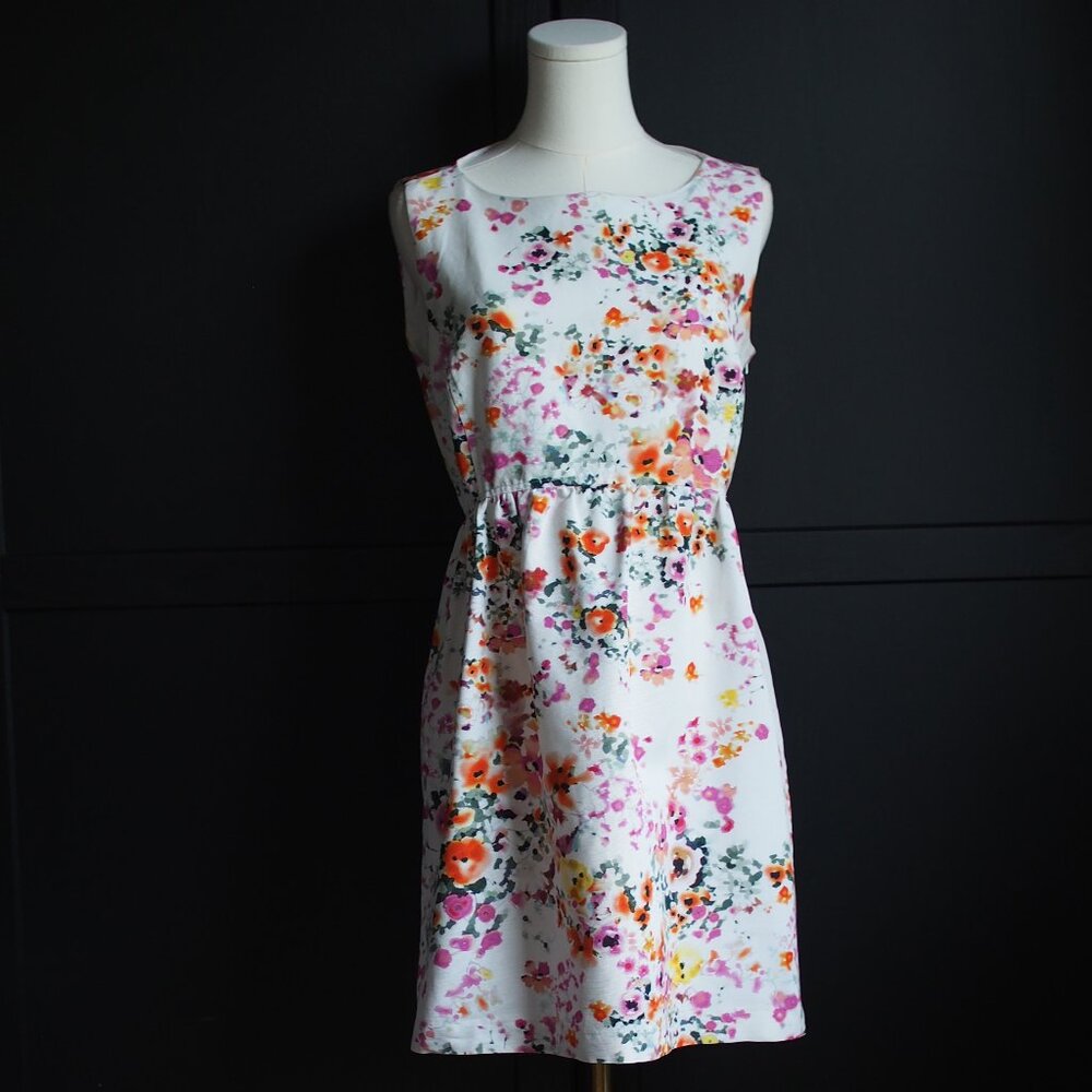 Intrend (sister brand of Max Mara) | Sleeveless Floral Dress